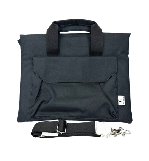 The Monochrome Messenger